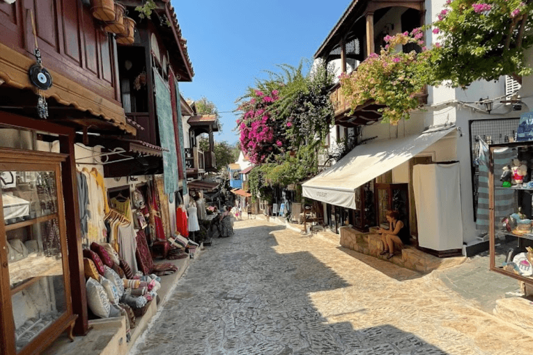 Kas Local Market