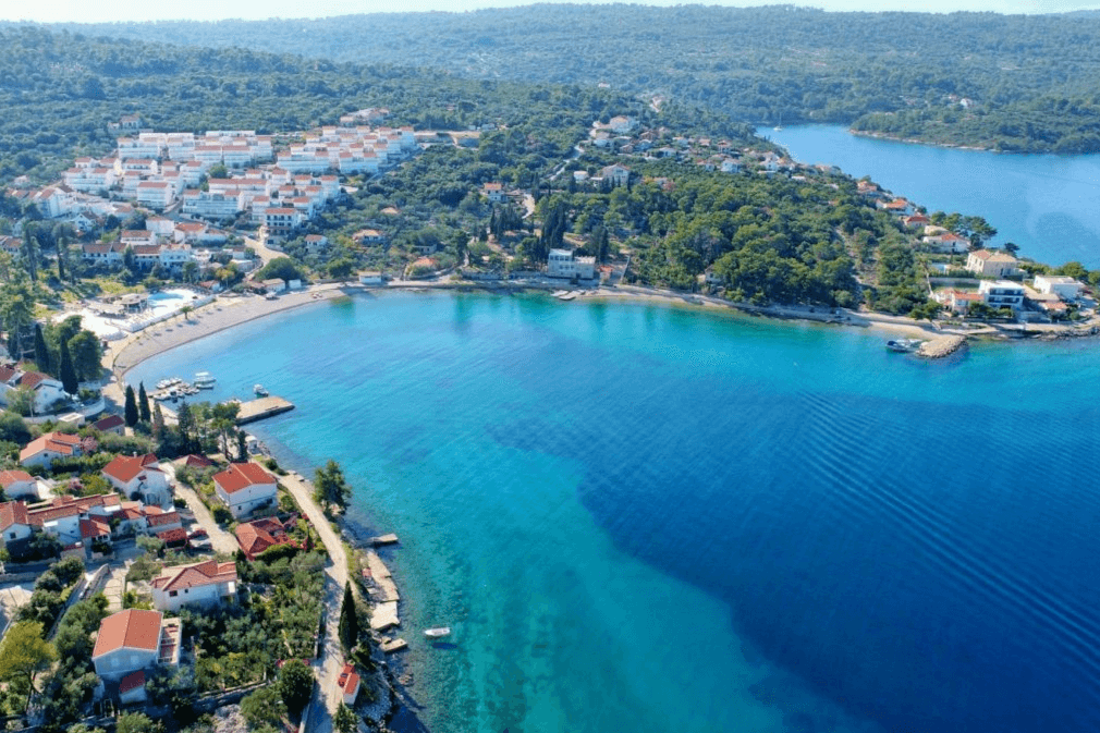 Necujam Village