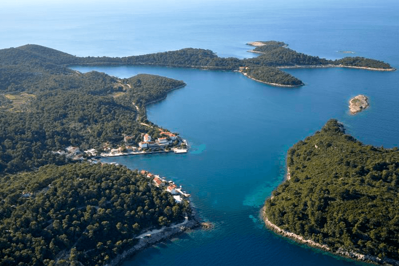 Pomena Village