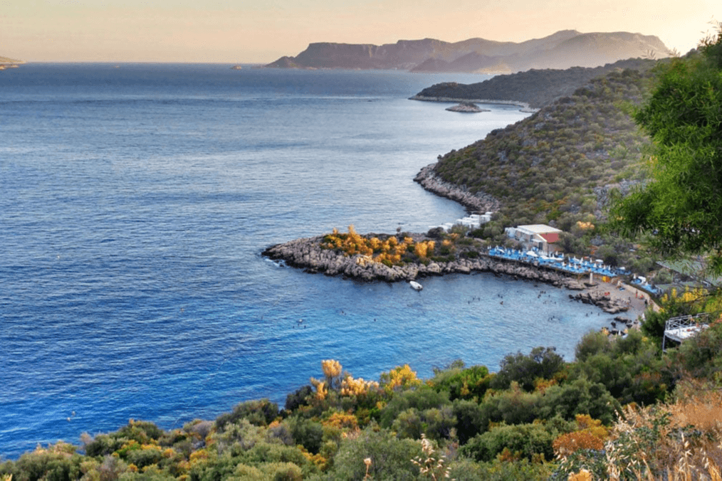 Seyrek Cakil Bay