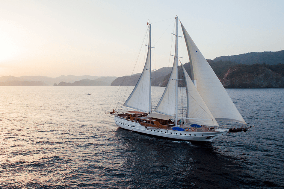 Kayhan 8 yacht