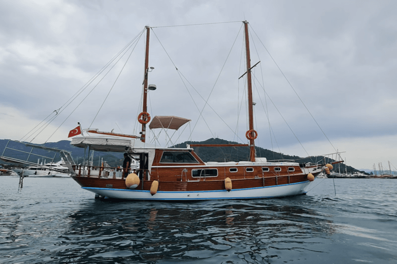 LINA 2 yacht