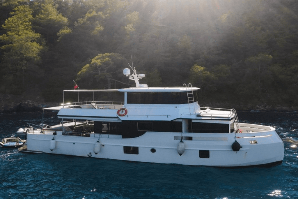 Nayk 1 yacht