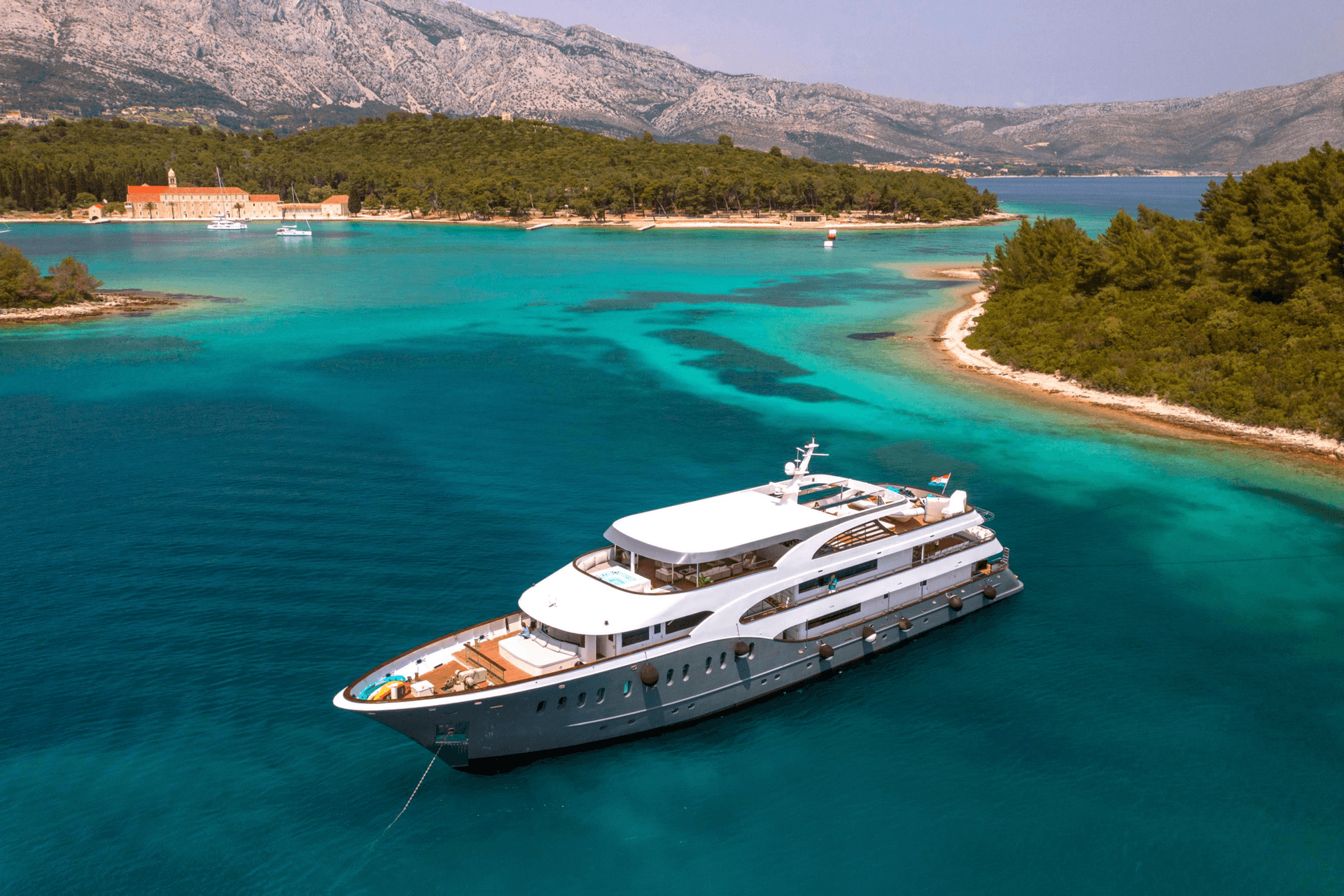Agape Rose yacht