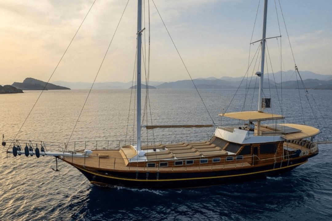 Ruya yacht