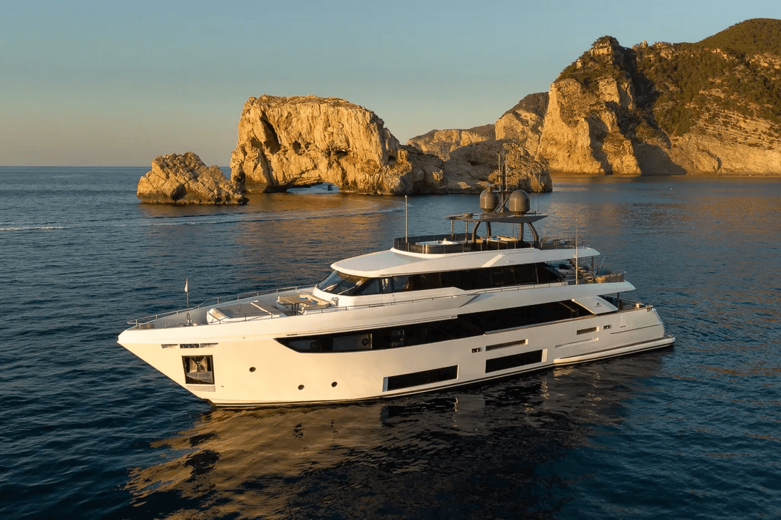 ACQUA yacht