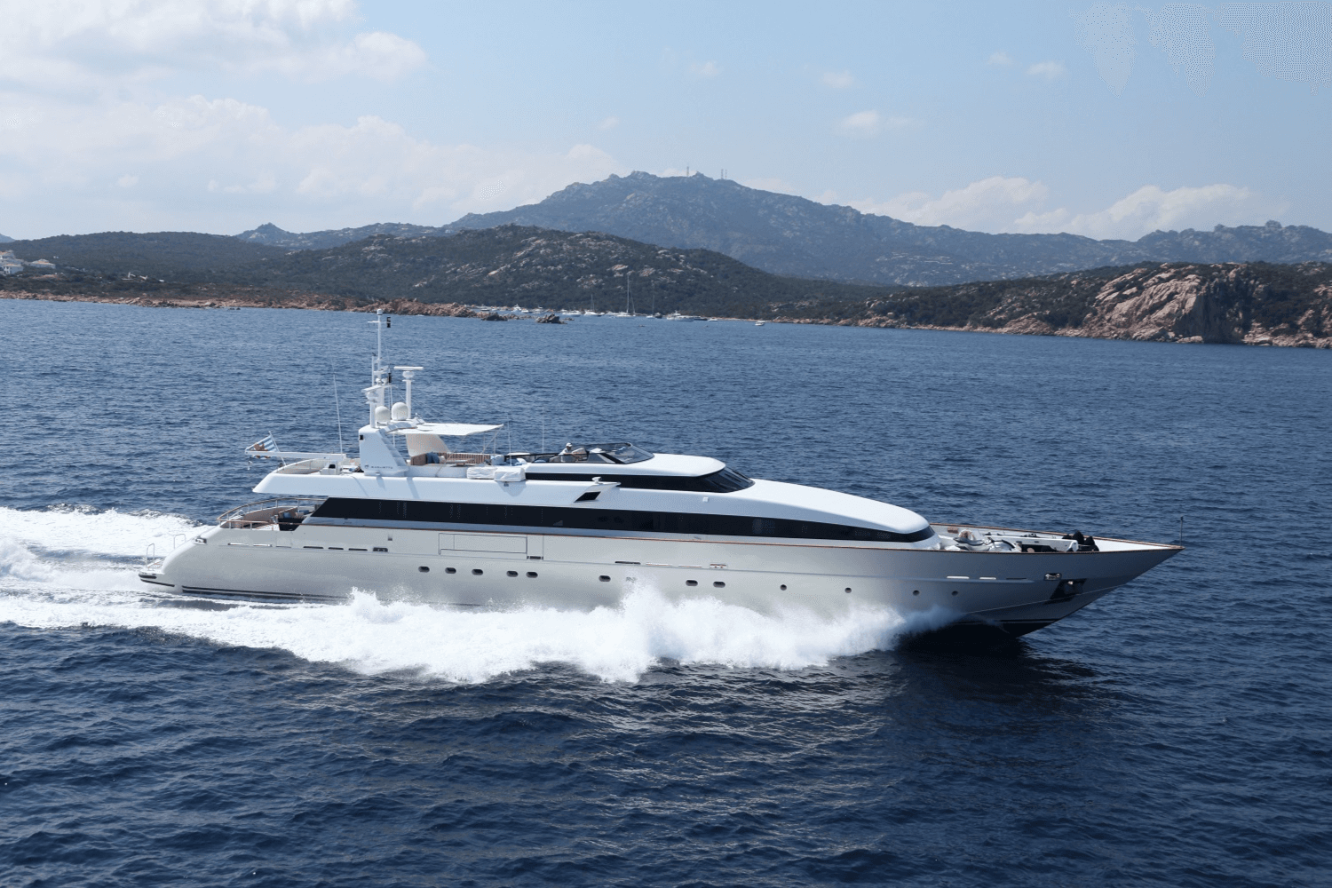 HEMILEA yacht