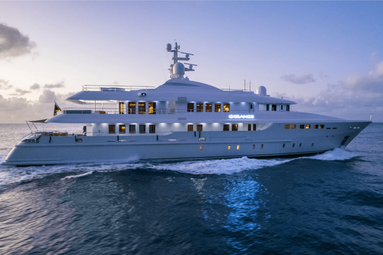 OCEANOS yacht
