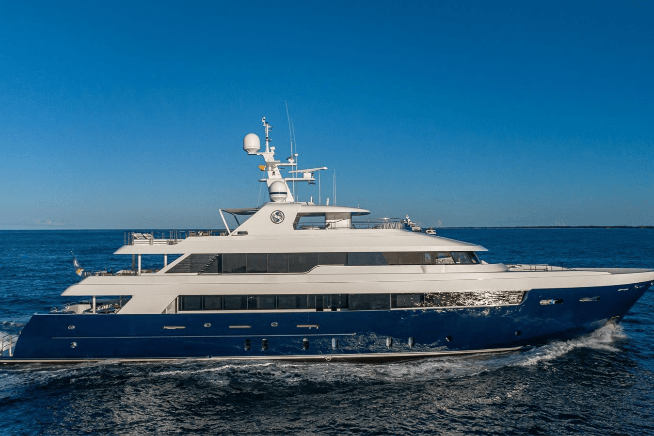 PISCES yacht