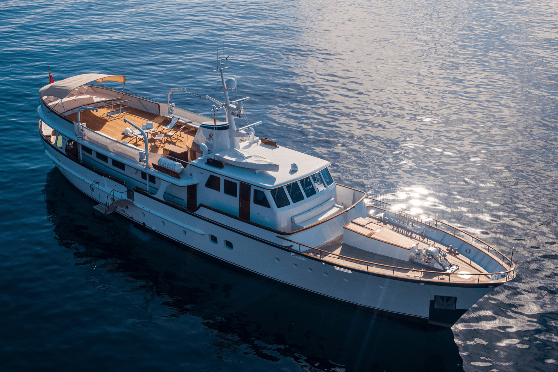 HEAVENLY DAZE yacht