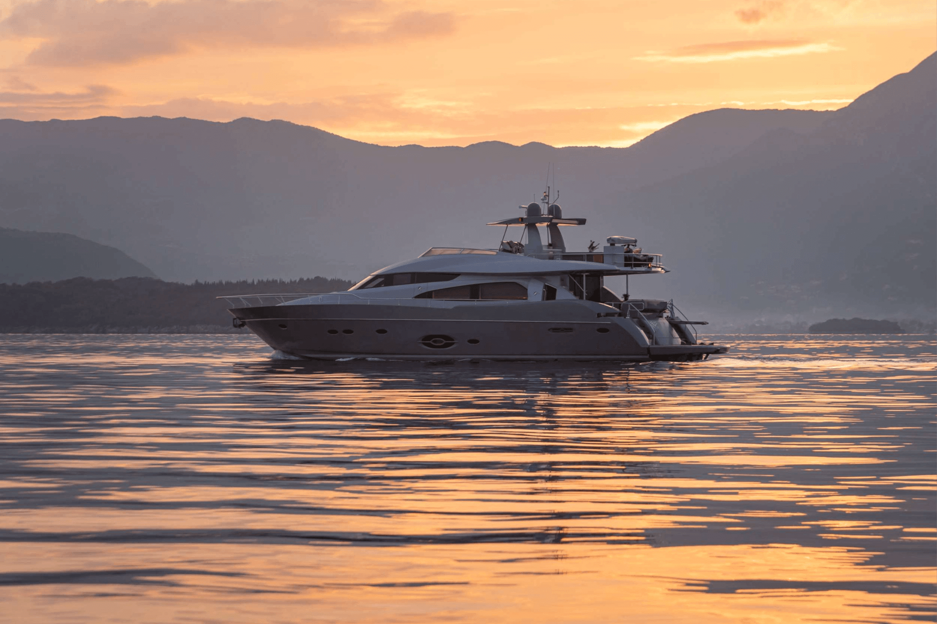 Stela 117 yacht