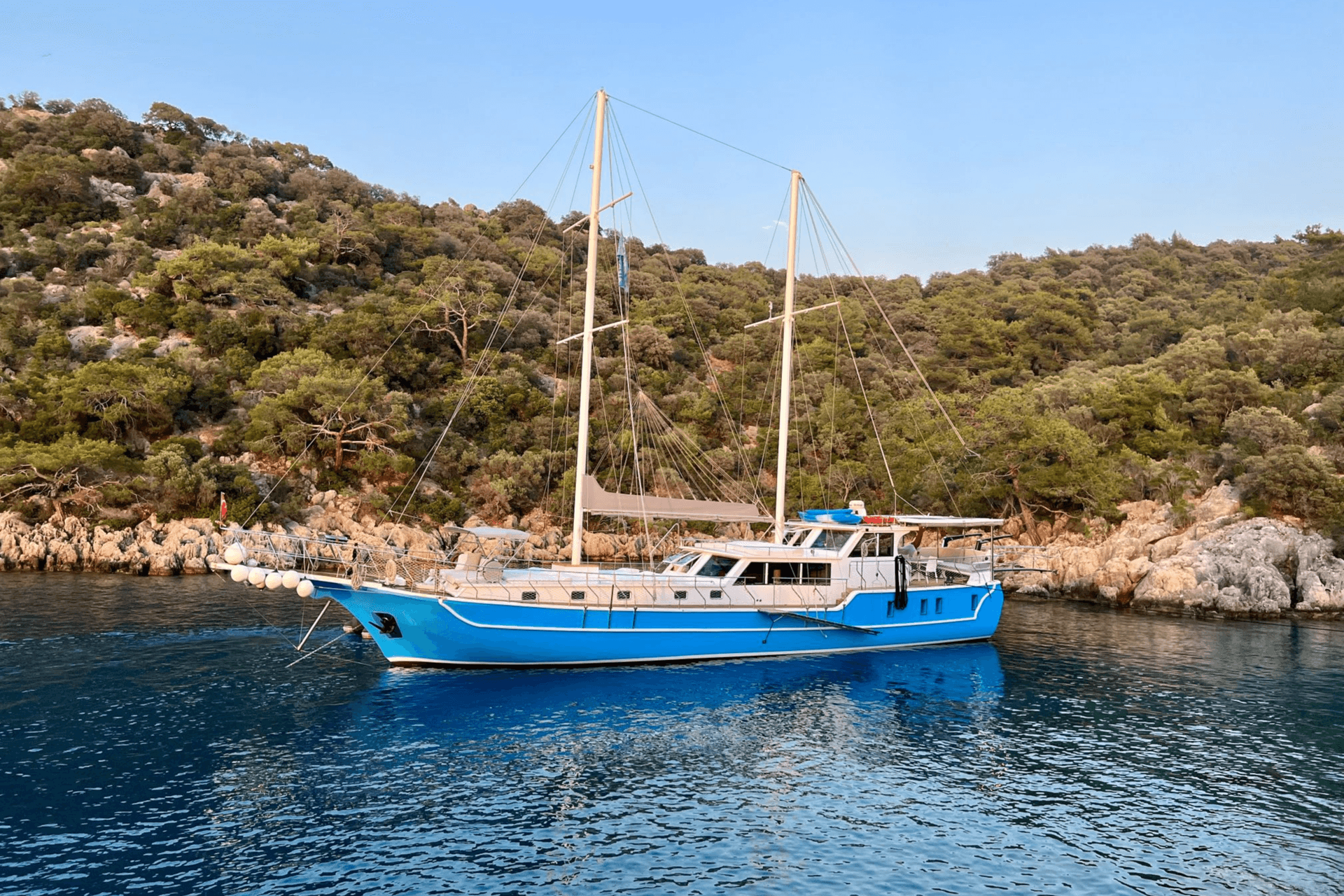 Simi yacht