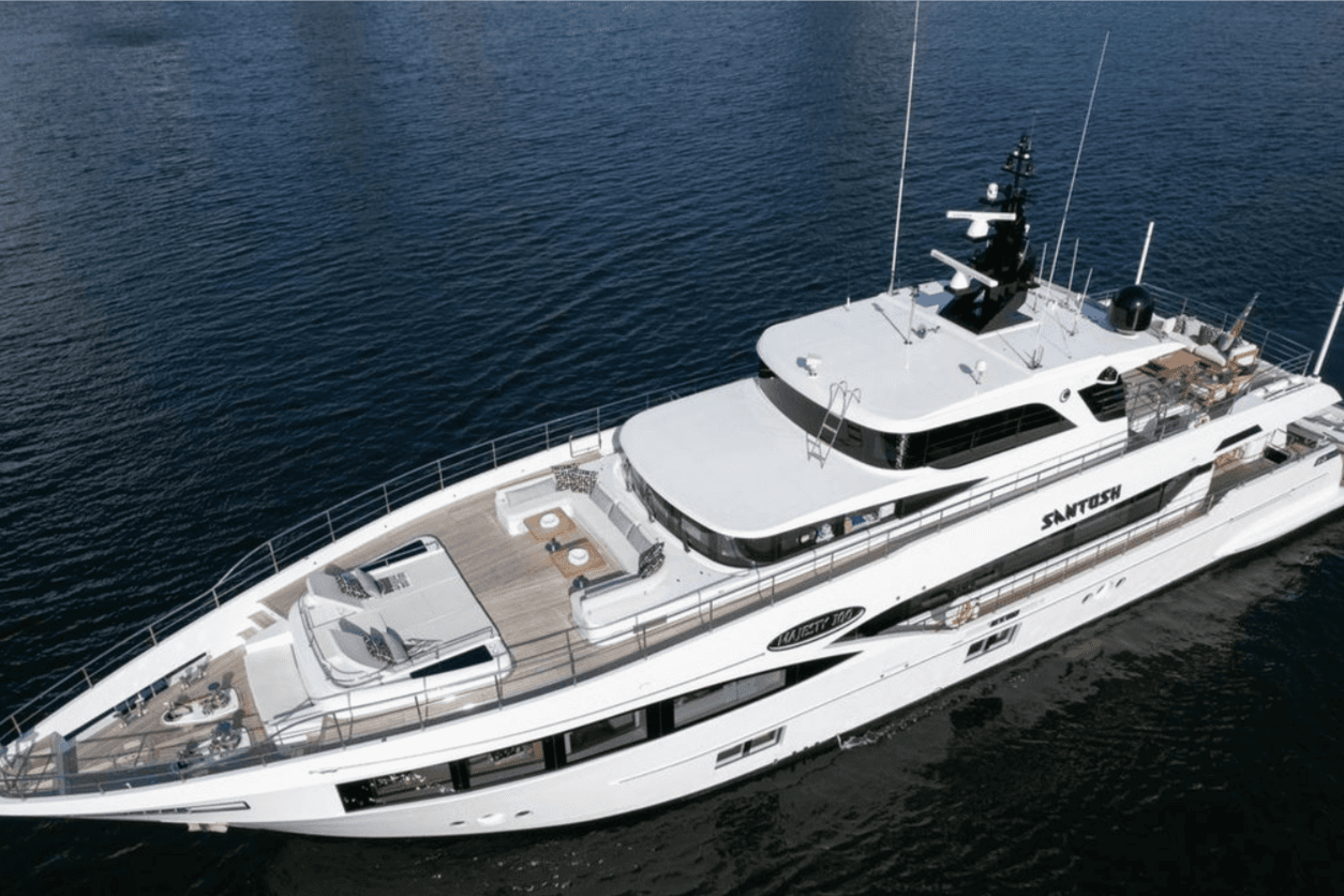 SANTOSH yacht