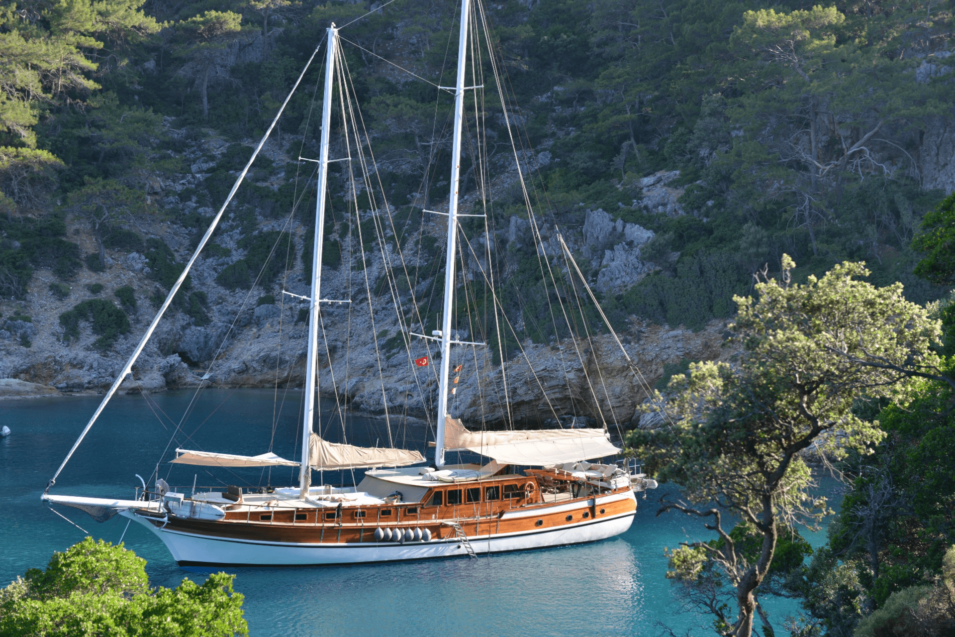 Derin Deniz yacht