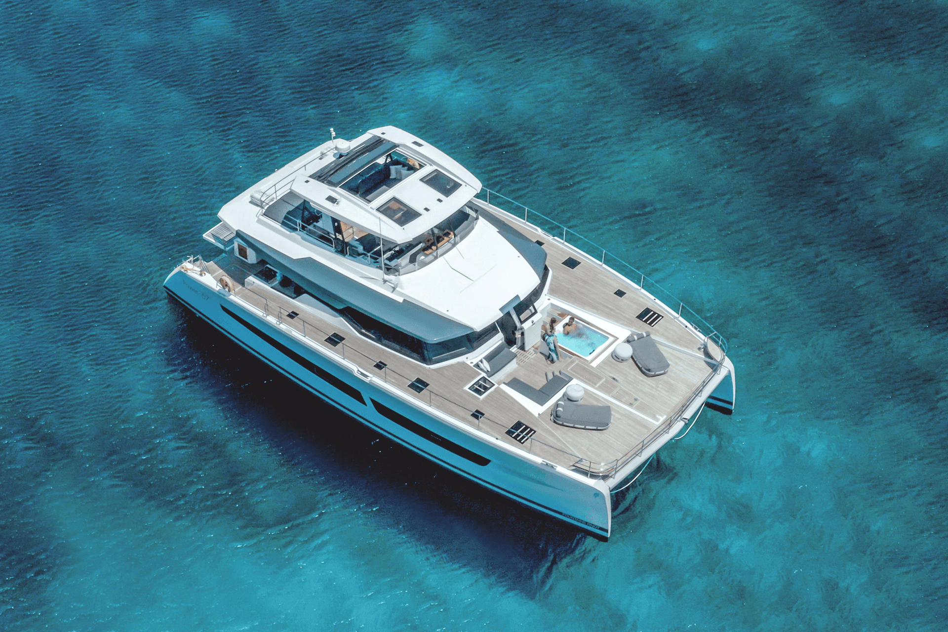 P/CAT D2 yacht