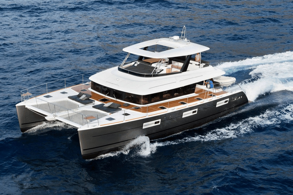 M/C PEARLY GATES yacht