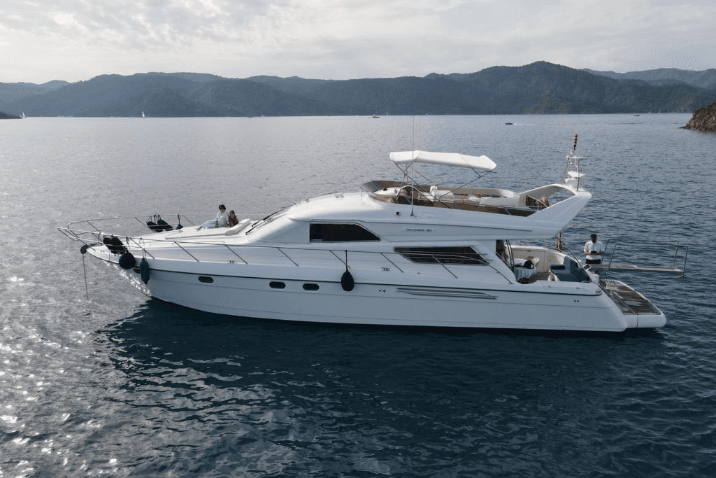 Sky 22 yacht