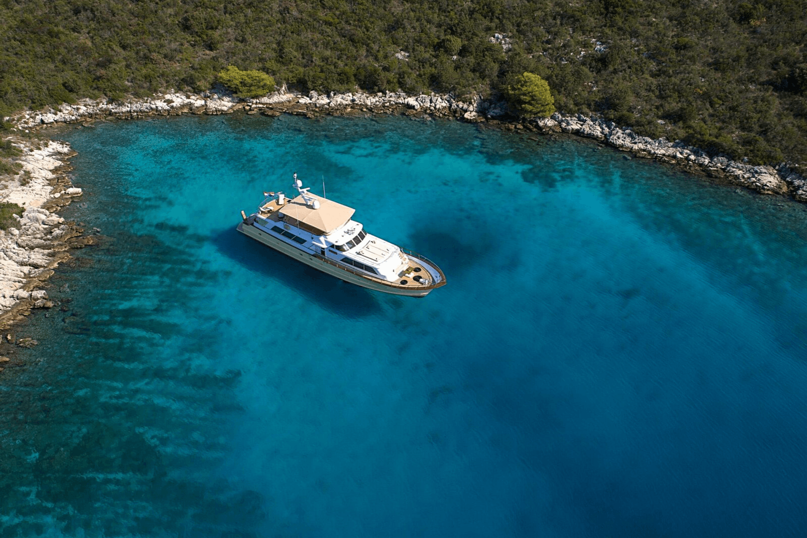 AURIANE yacht
