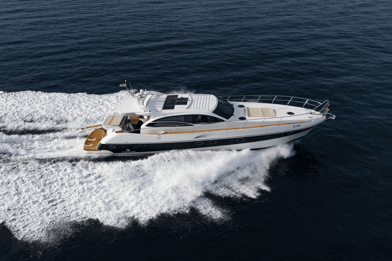 Maris yacht