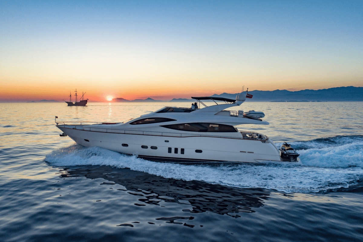 M/Y Salt yacht