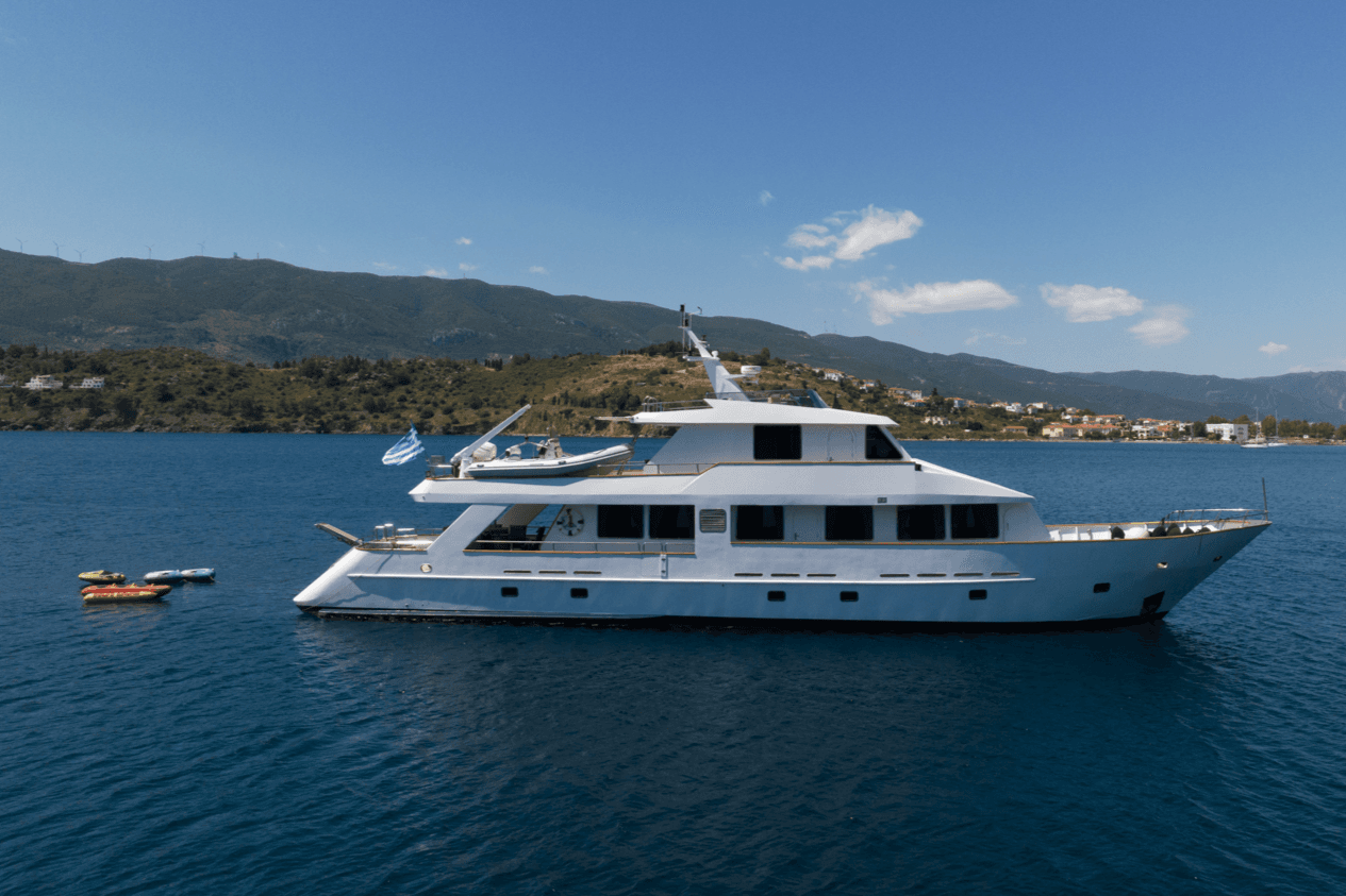 ELENA yacht