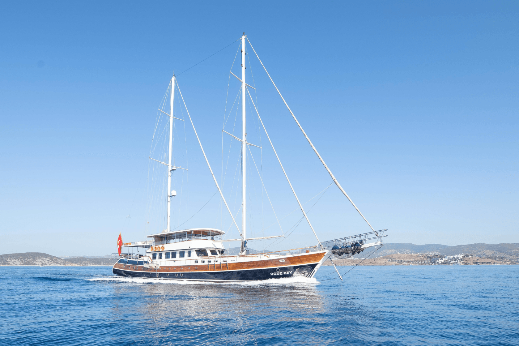 Oguz Bey yacht