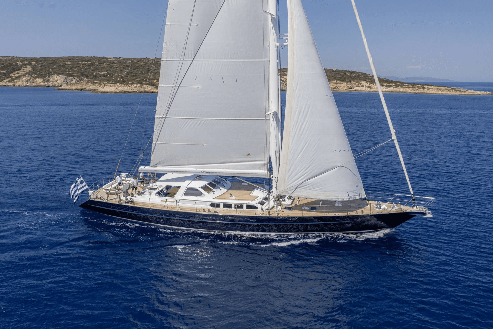 NOMMO yacht