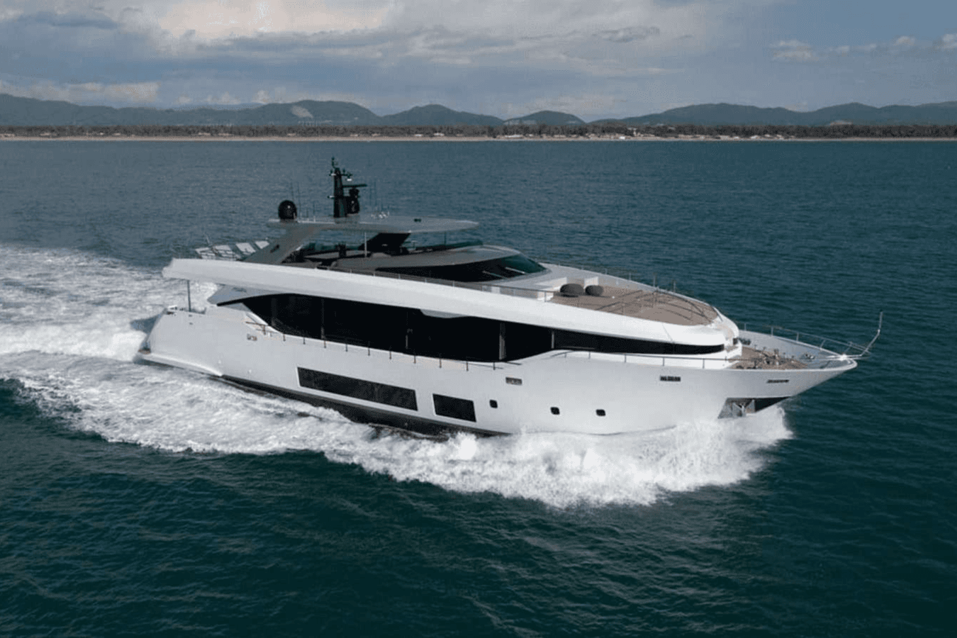 FOUR JOYS yacht
