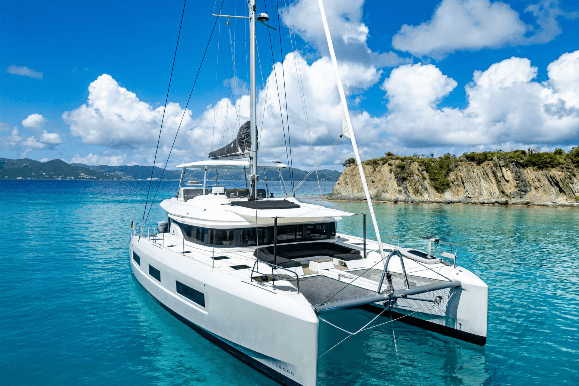 VALINOR yacht