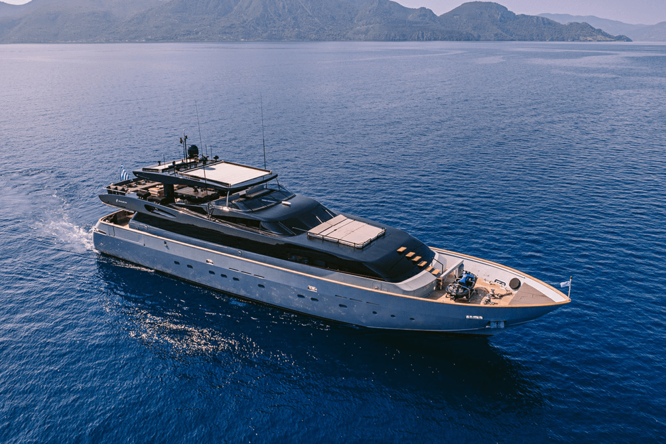 ISLANDER II yacht