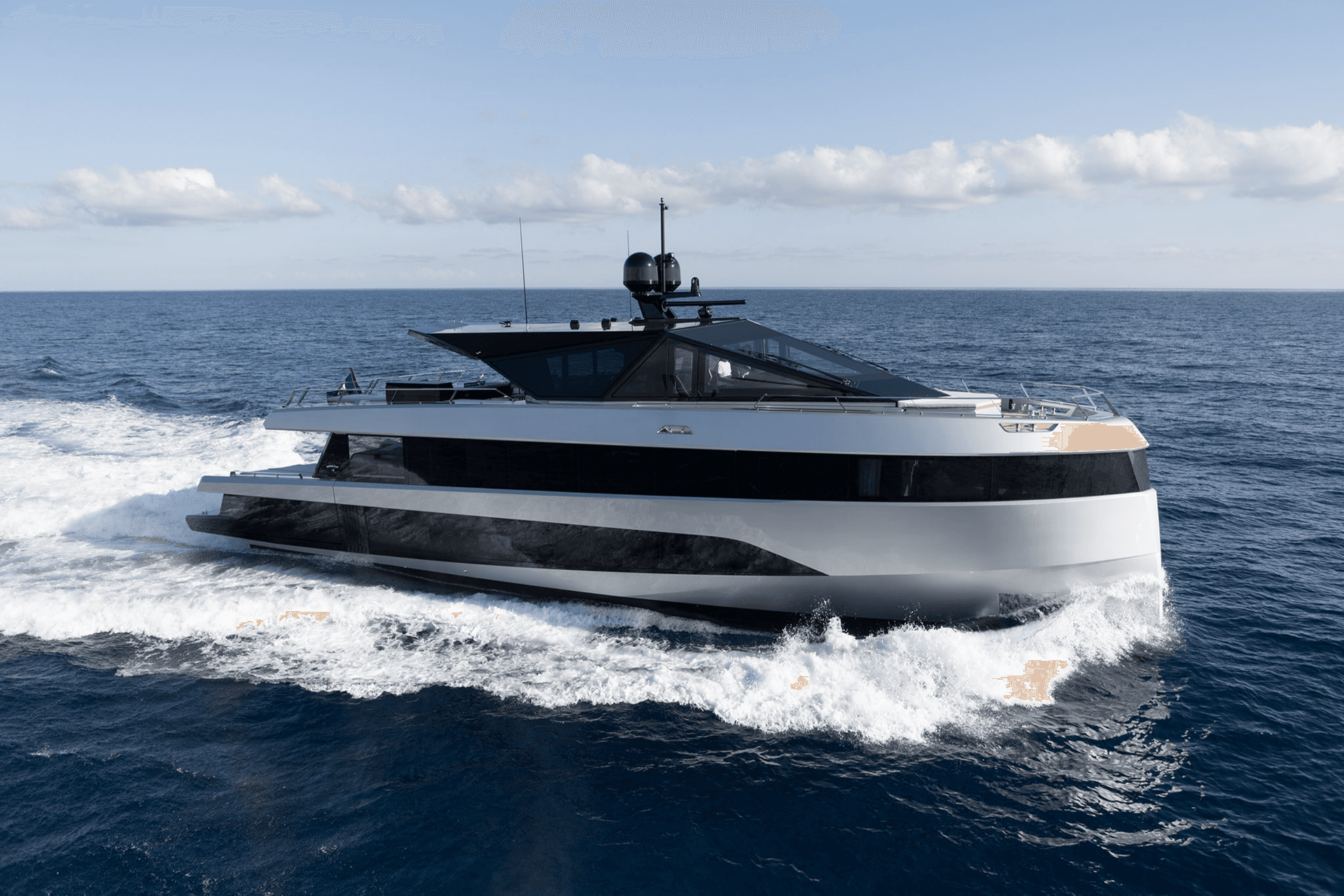 BAD MUTHA yacht