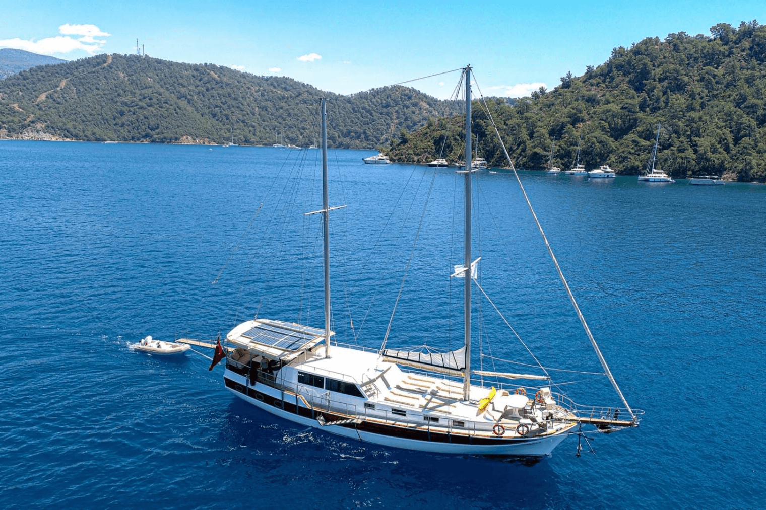 Azura yacht