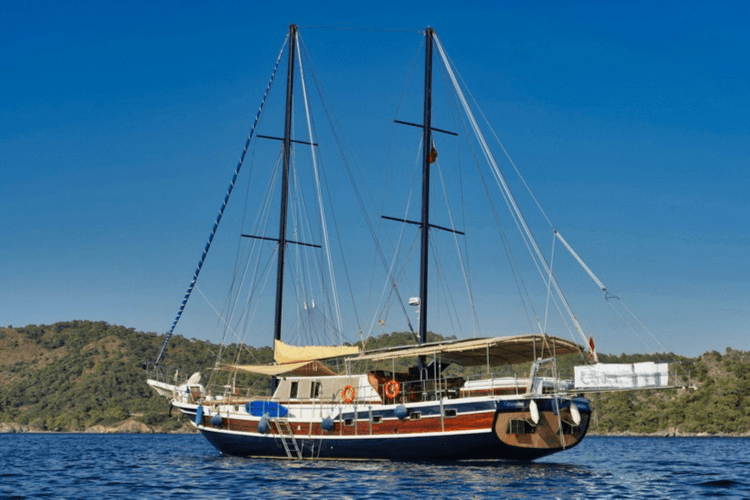 Serenidad yacht