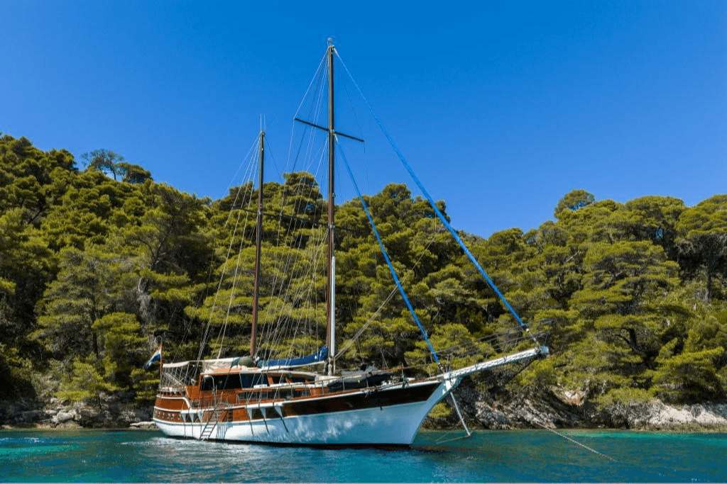 Eleganza yacht
