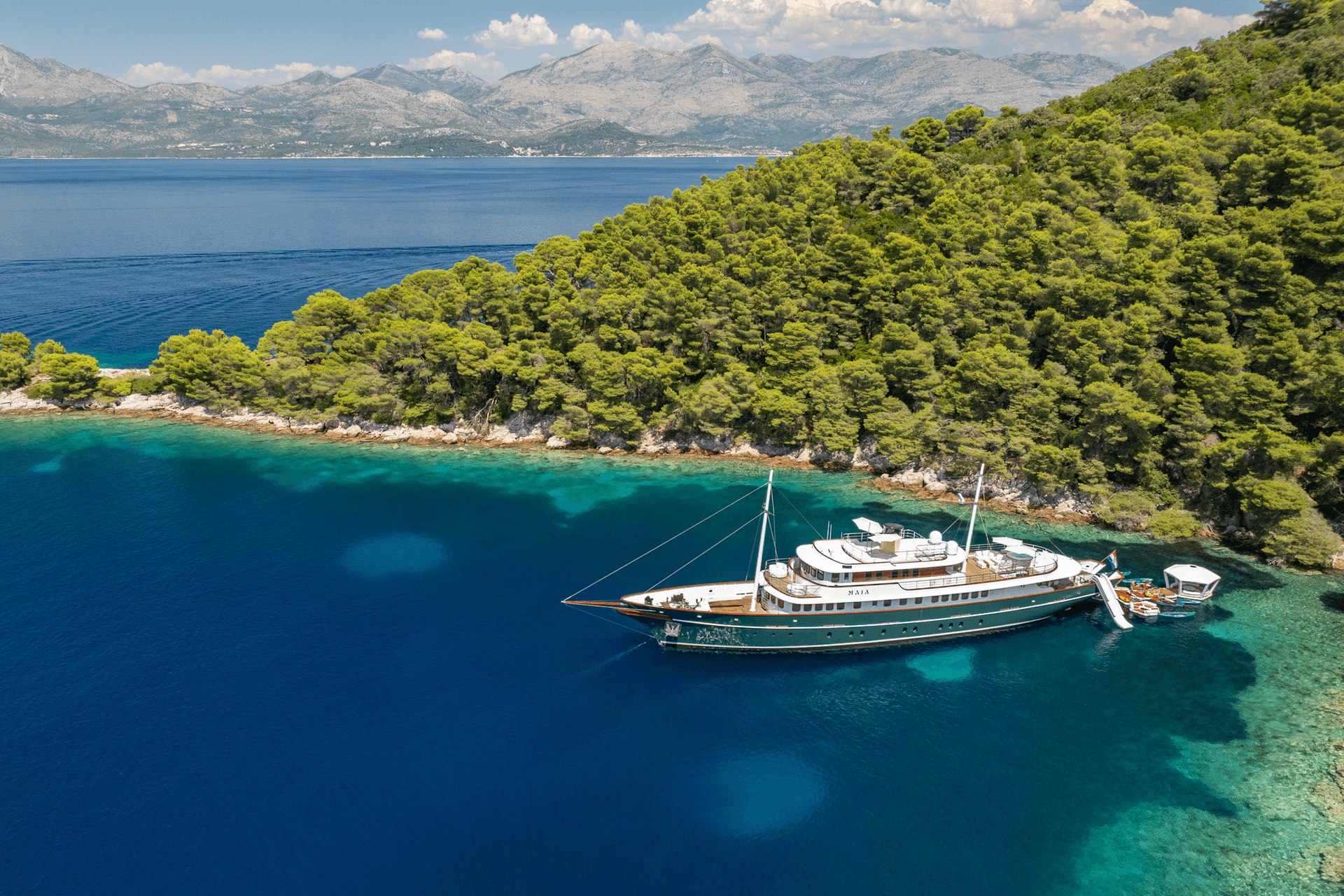 MAIA yacht
