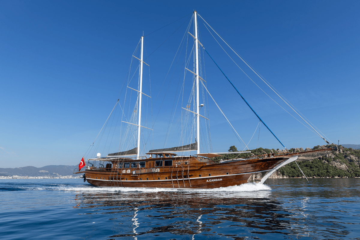 A Candan yacht