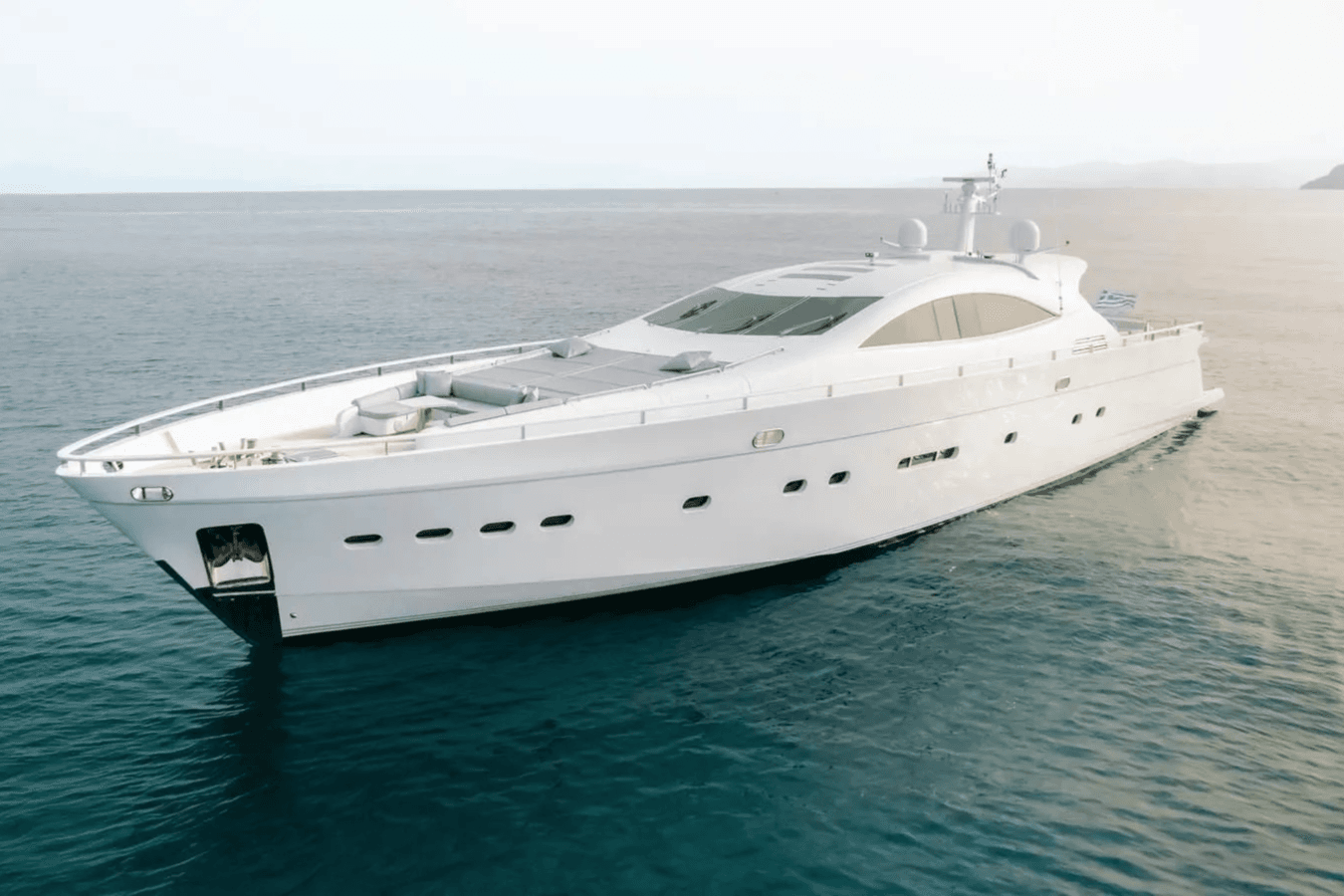 MAC yacht