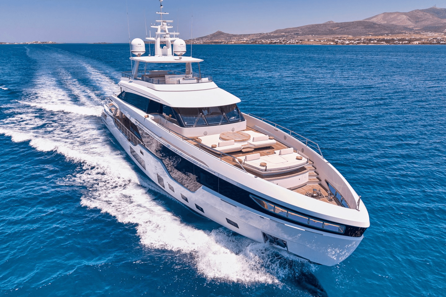 VOLO MARE yacht