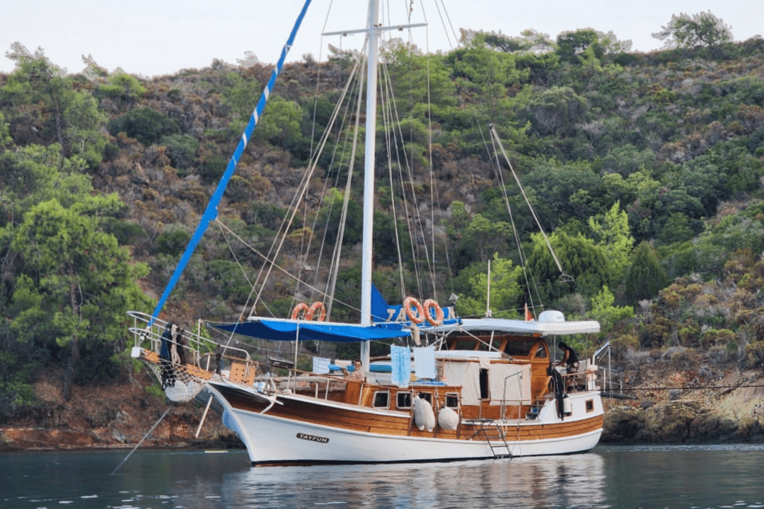TAYFUN yacht