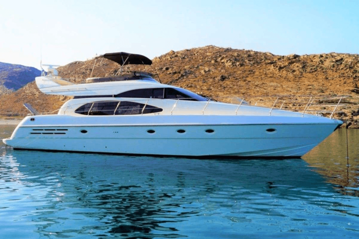 Linda II yacht