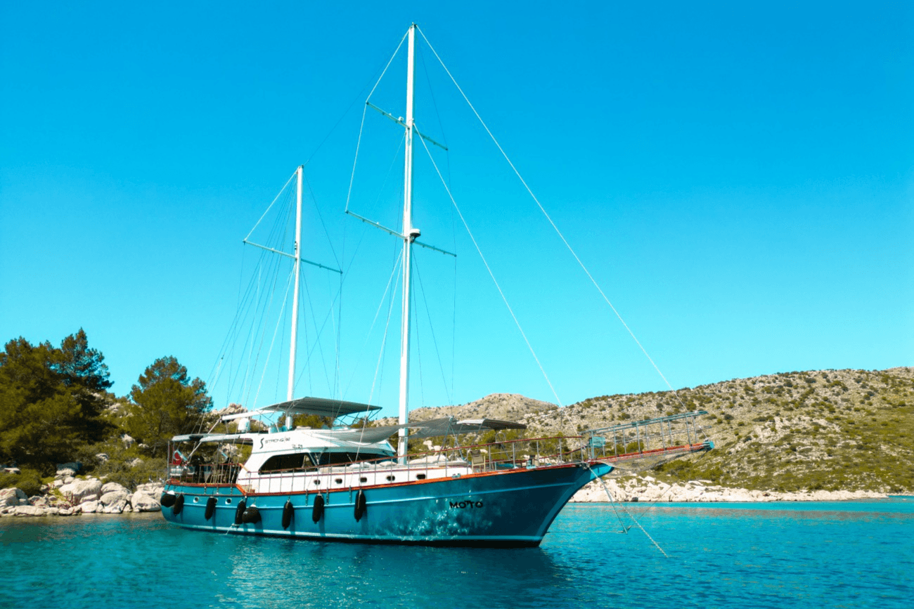 MOTTO yacht