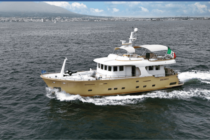 Azur yacht