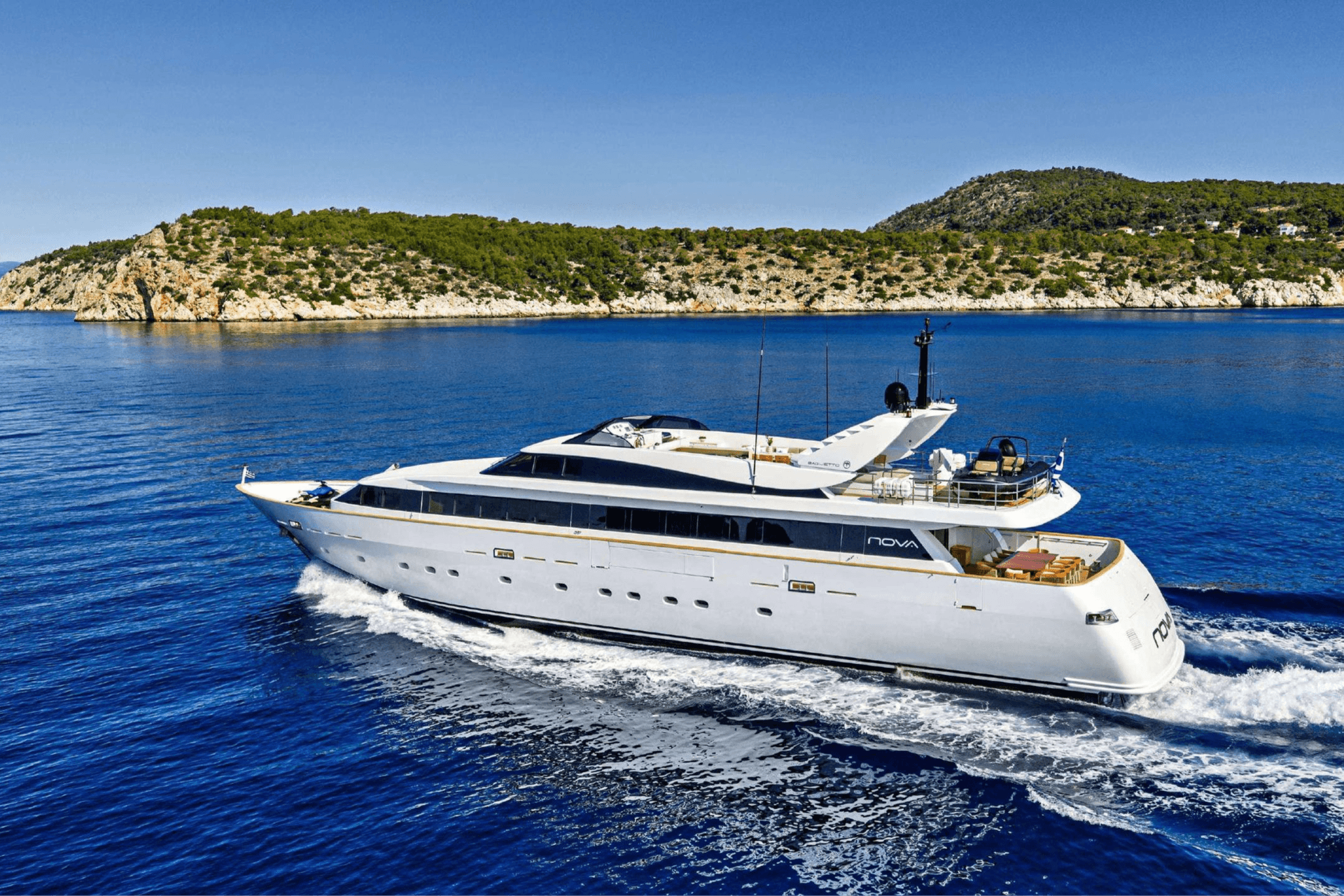 NOVA yacht