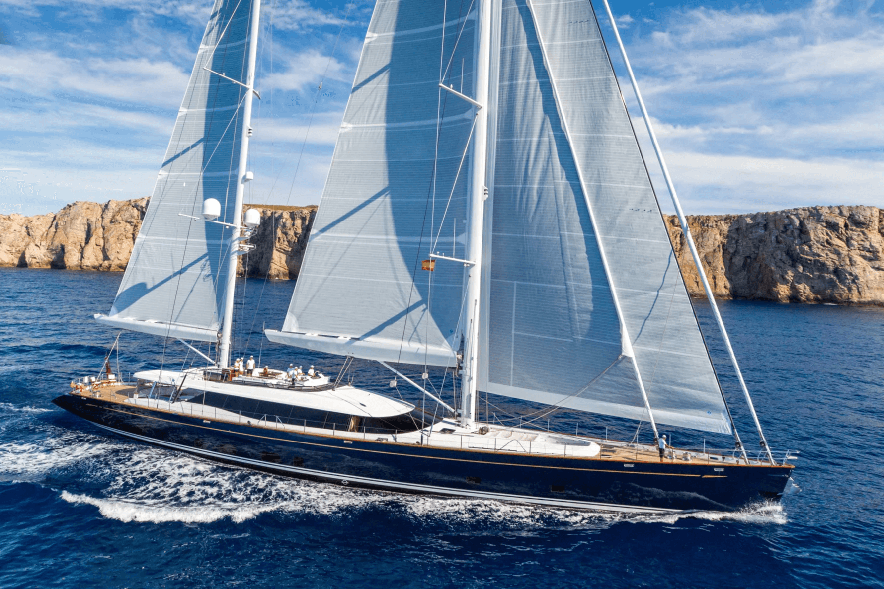 Q yacht