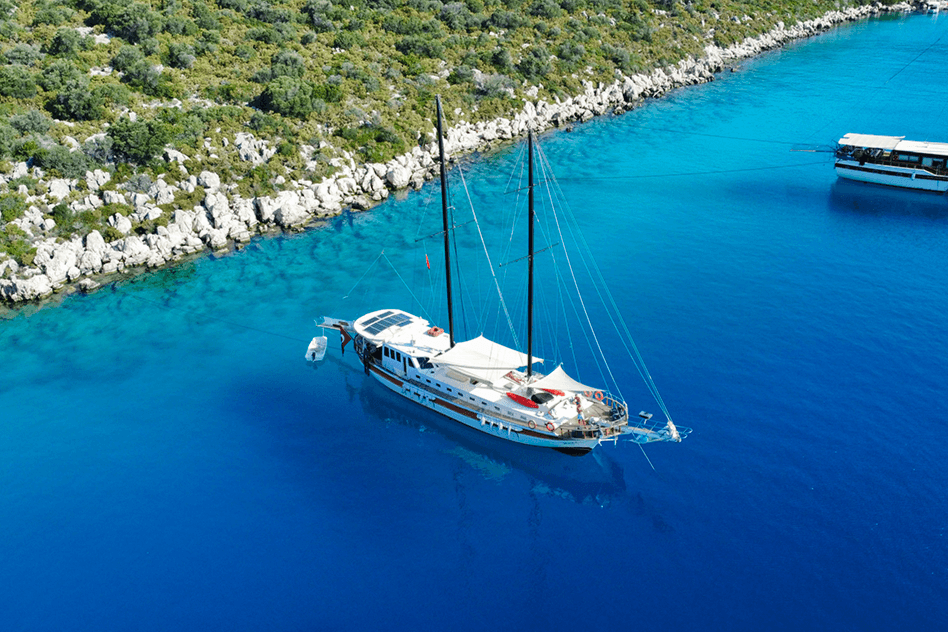 Balu yacht