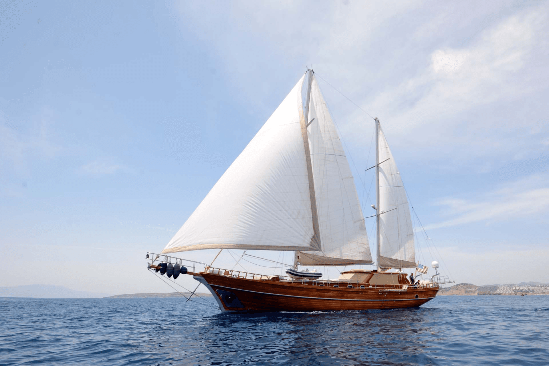 Artemis & Simay yacht