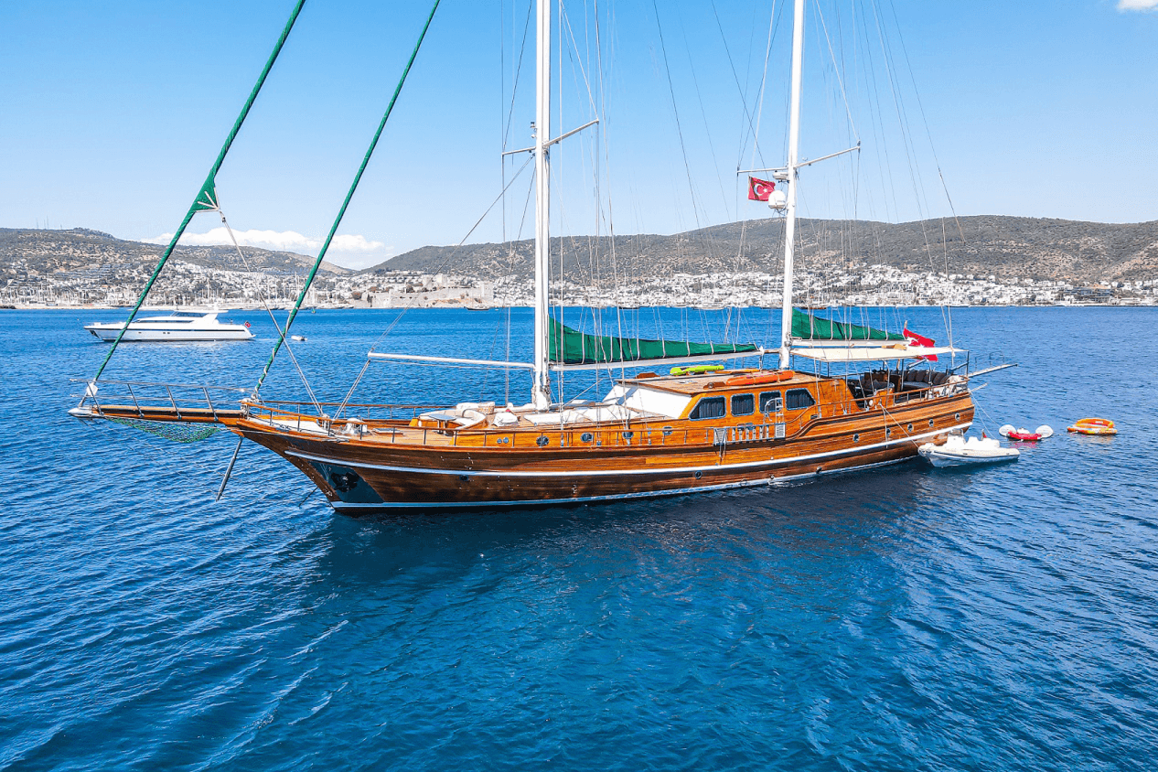 Lady Christa yacht