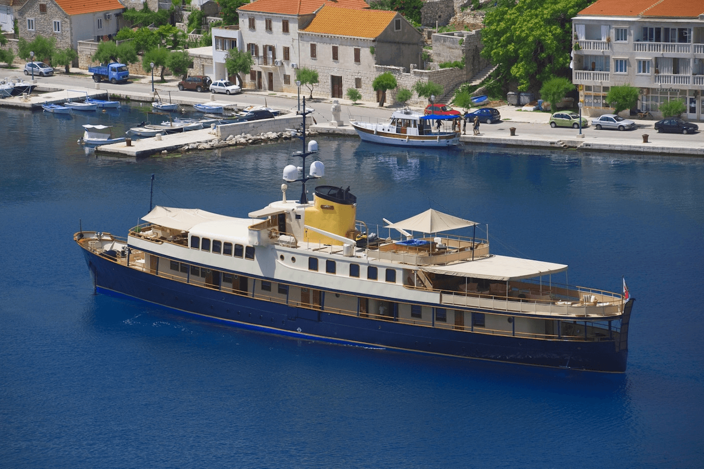 Seagull 2 yacht