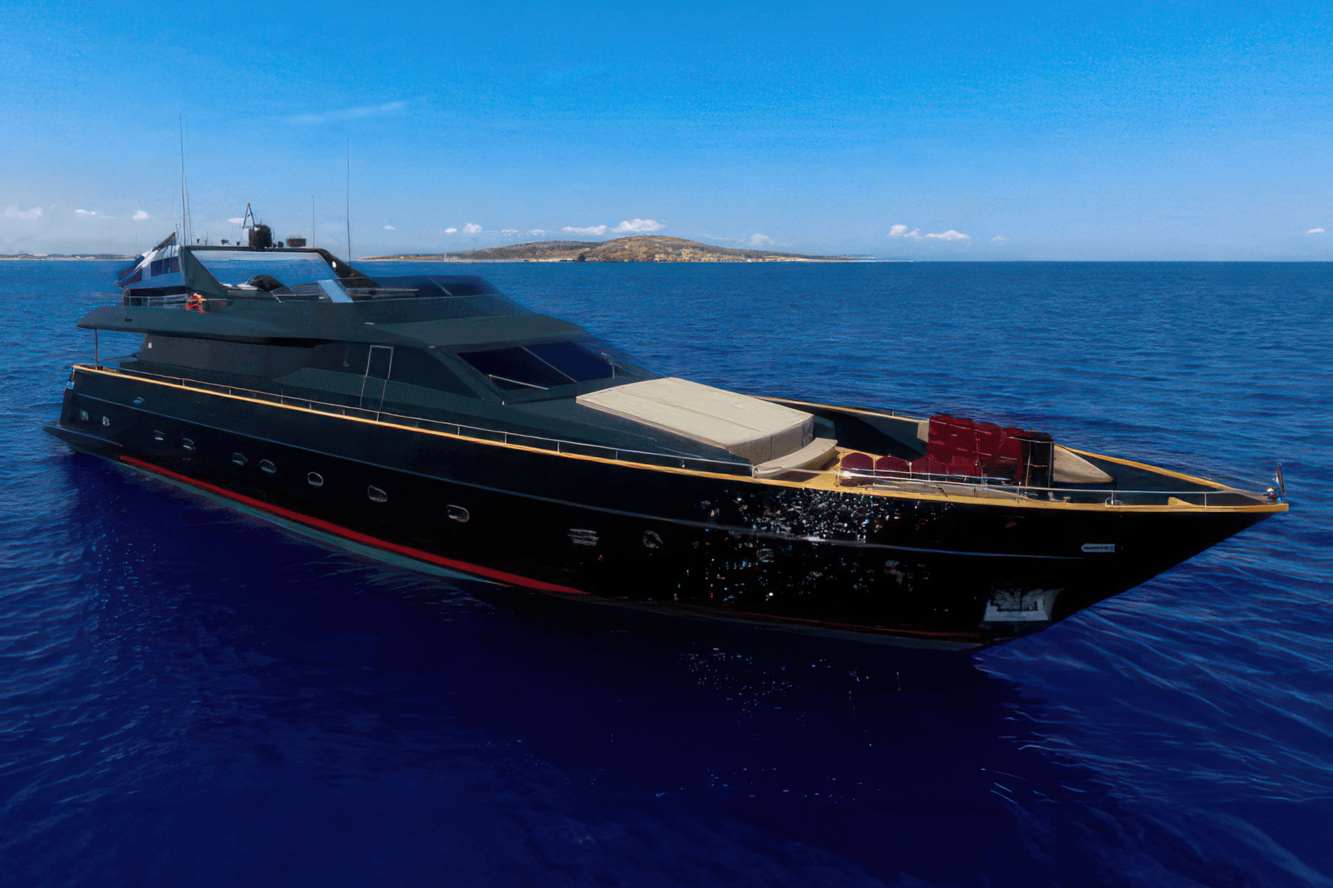 CAN'T REMEMBER yacht