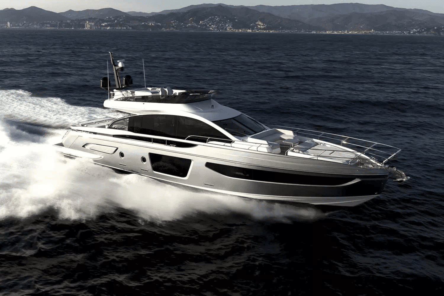 M/Y DIVINA yacht